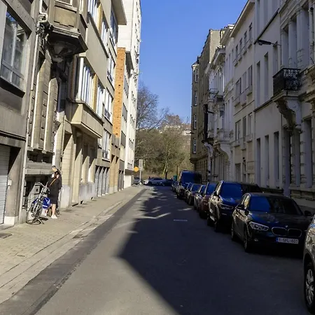 Oneluxstay Near Diamond District Antwerpia