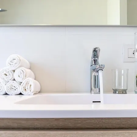 Casa vacanze Oneluxstay Near Diamond District