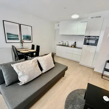 Oneluxstay Near Diamond District * Antwerpia